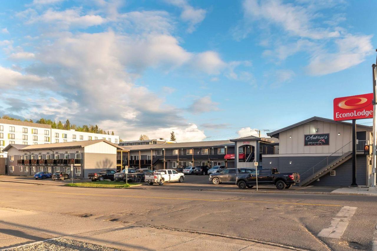 Econo Lodge City Centre Inn Prince George Exterior photo